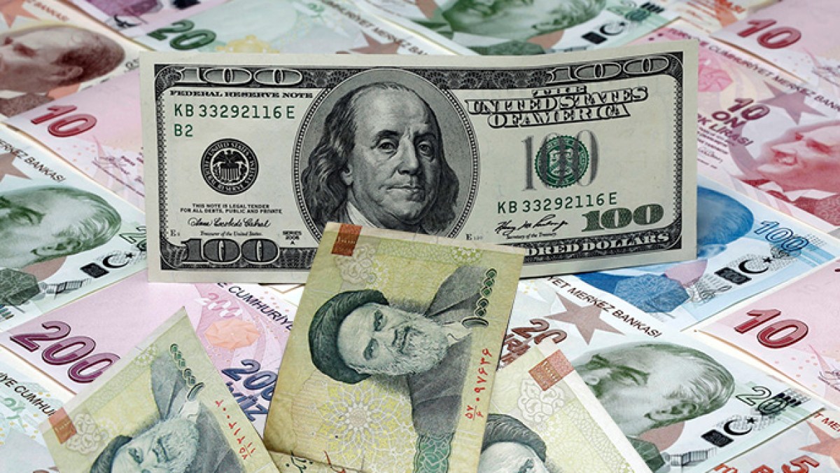 كيف تحول ملف الأموال المجمدة إلى مفتاح لتقدم المفاوضات الأمريكية الإيرانية؟