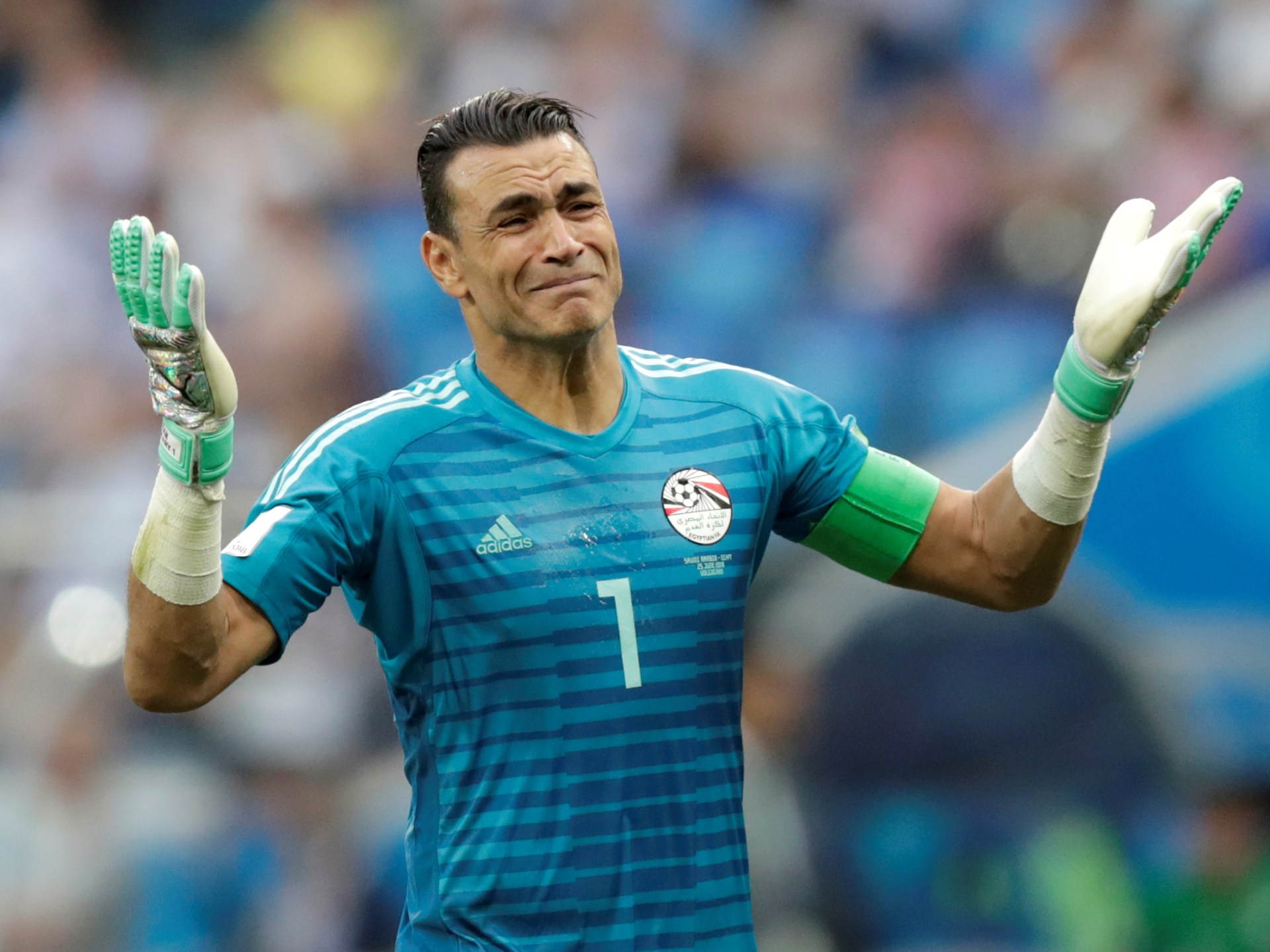 عواجيز المونديال.. عربيان في قائمة أكبر 10 لاعبين في تاريخ كأس العالم