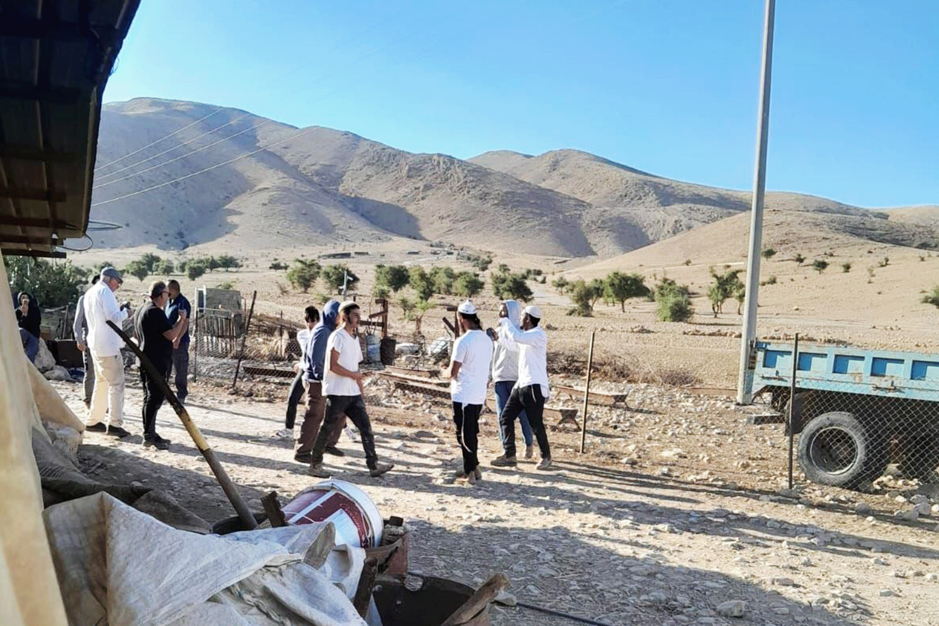 تحذيرات حقوقية وإدانة فلسطينية لإقامة بؤرة استيطانية جديدة قرب أريحا