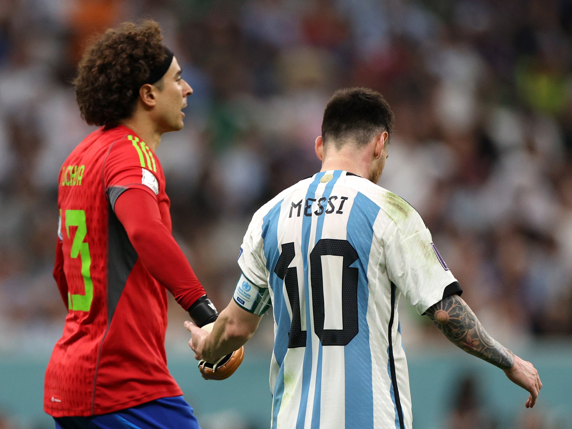 أوتشوا أول حارس يزاحم ميسي ورونالدو في "نادي عظماء" كأس العالم