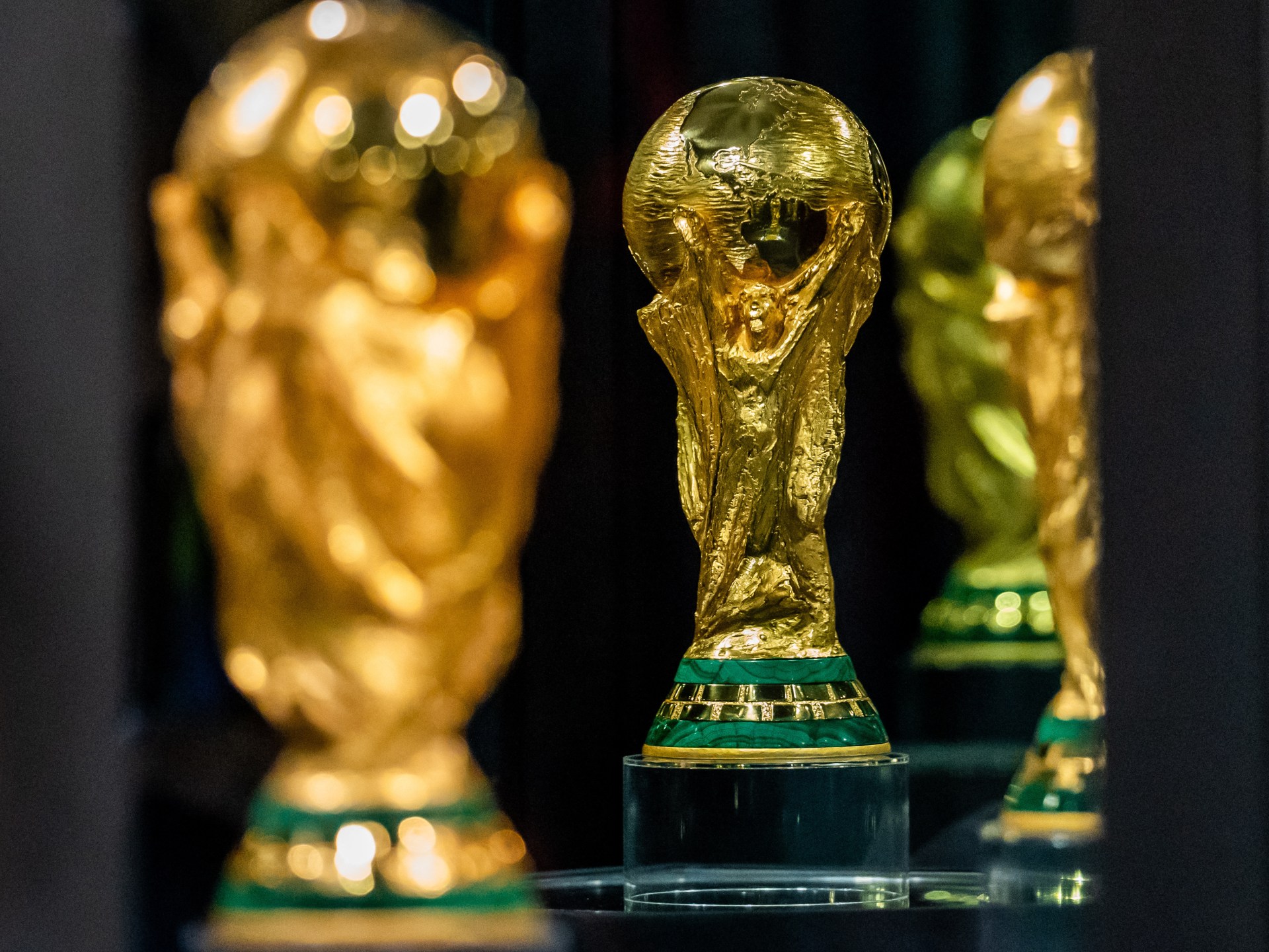 بعضهم يكتشف المونديال لأول مرة..7 نجوم يقودون أحلام "العمالقة" في 2026
