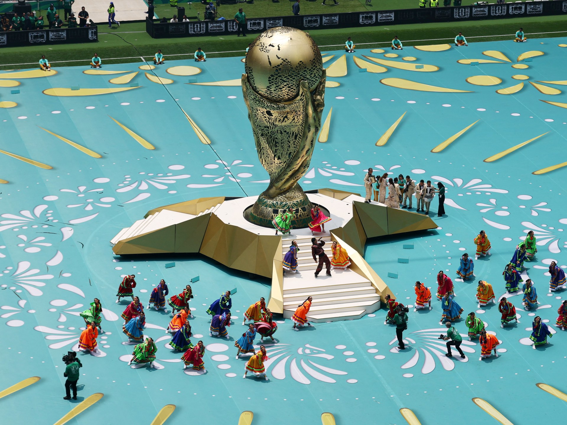 افتتاح مونديال 2026.. ردود فعل عالمية متباينة وجدل حول شاكيرا