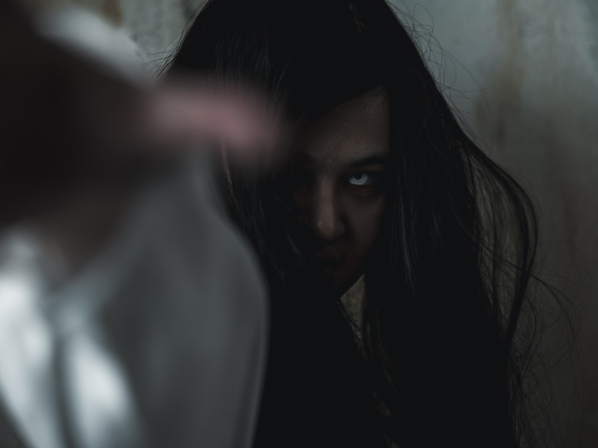 لماذا ندفع المال لنشعر بالفزع؟.. خريطة لأبرز أنواع الرعب في السينما العالمية